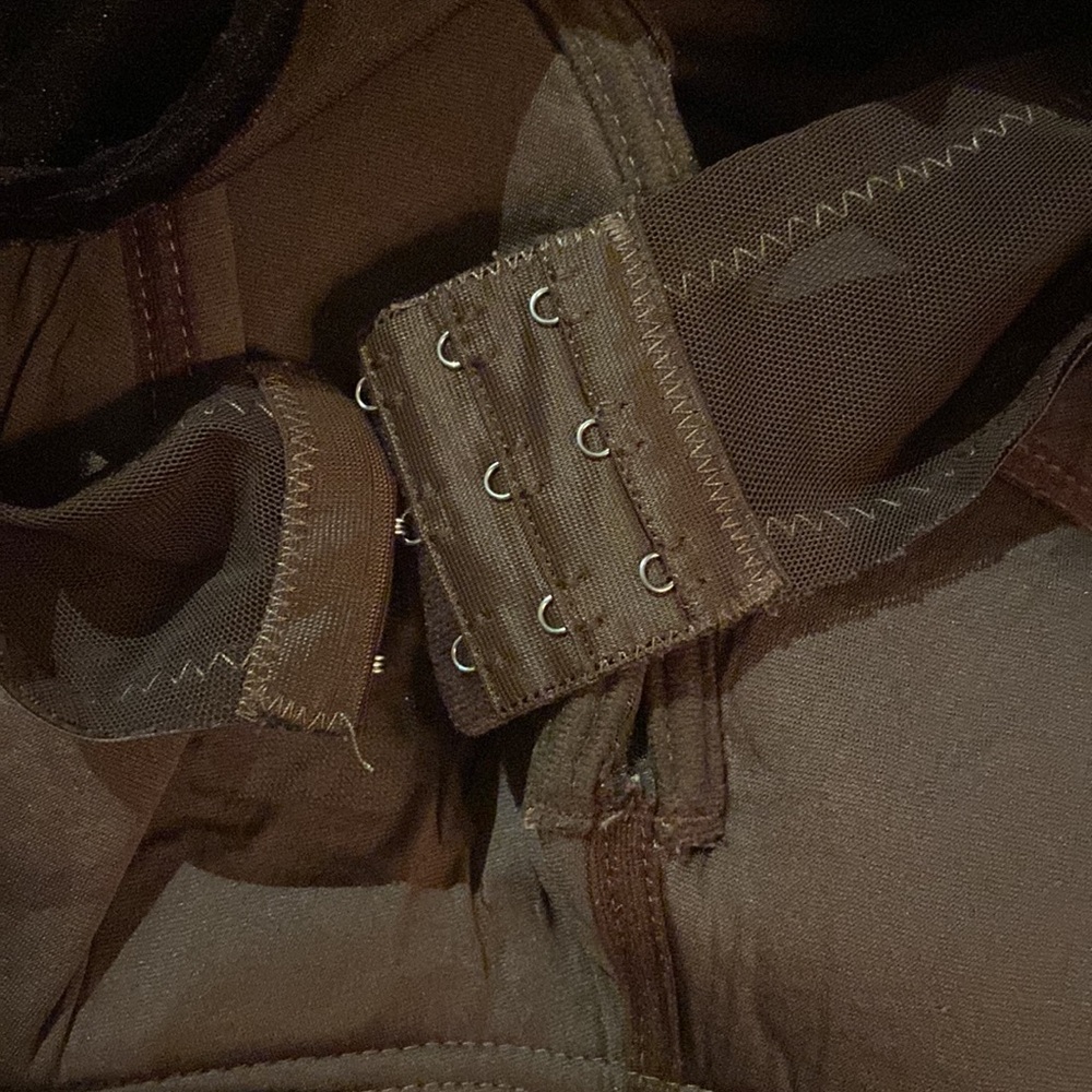ADDITION ELLE velour tank top with bra - Picture 3 of 3
